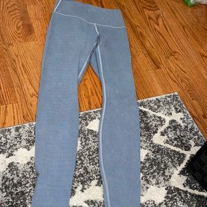 Blue Lululemon Wunder Under Leggings